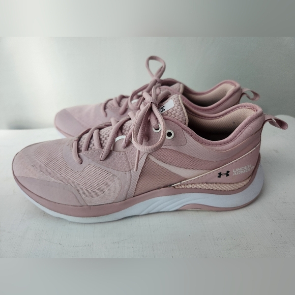 Under Armor HOVR Women's Shors - Blush Pink - Size 9.5 Excellent Cond - Picture 3 of 10